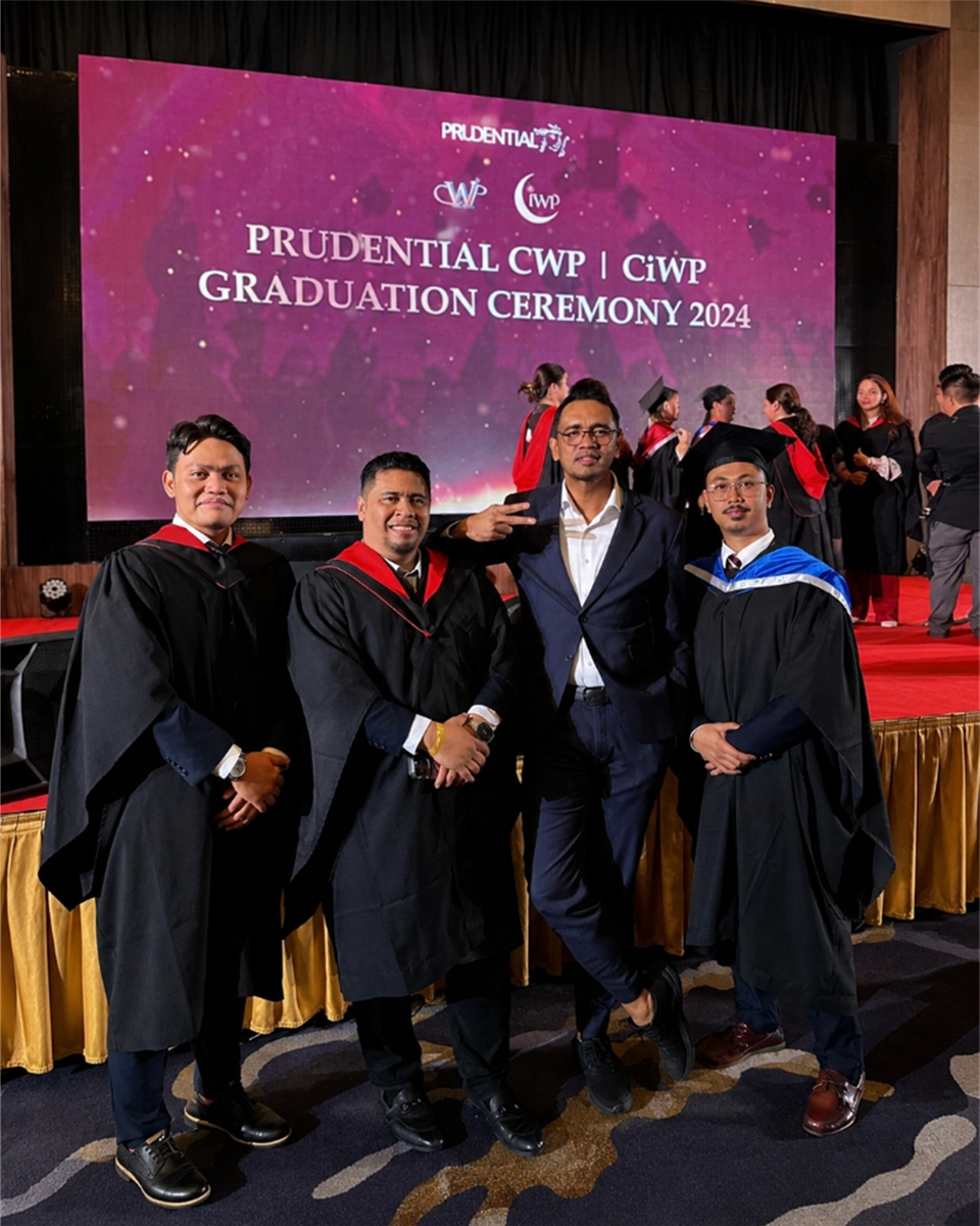 Graduation Ceremony 2024 Group